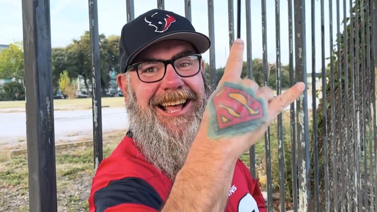 ‘This is my team’ | Texans fan drives from San Antonio to Houston for every home game — KENS 5 (San Antonio), Odessa Sports news