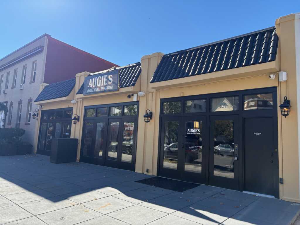 SCOOP: Augie’s Mussel House and Beer Garden is Opening Monday Night!! — PoPville DC, Odessa Dining news